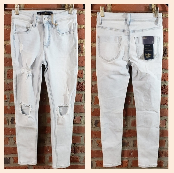 Indigo Rein Denim - Light Wash High Rise Skinny Jeans